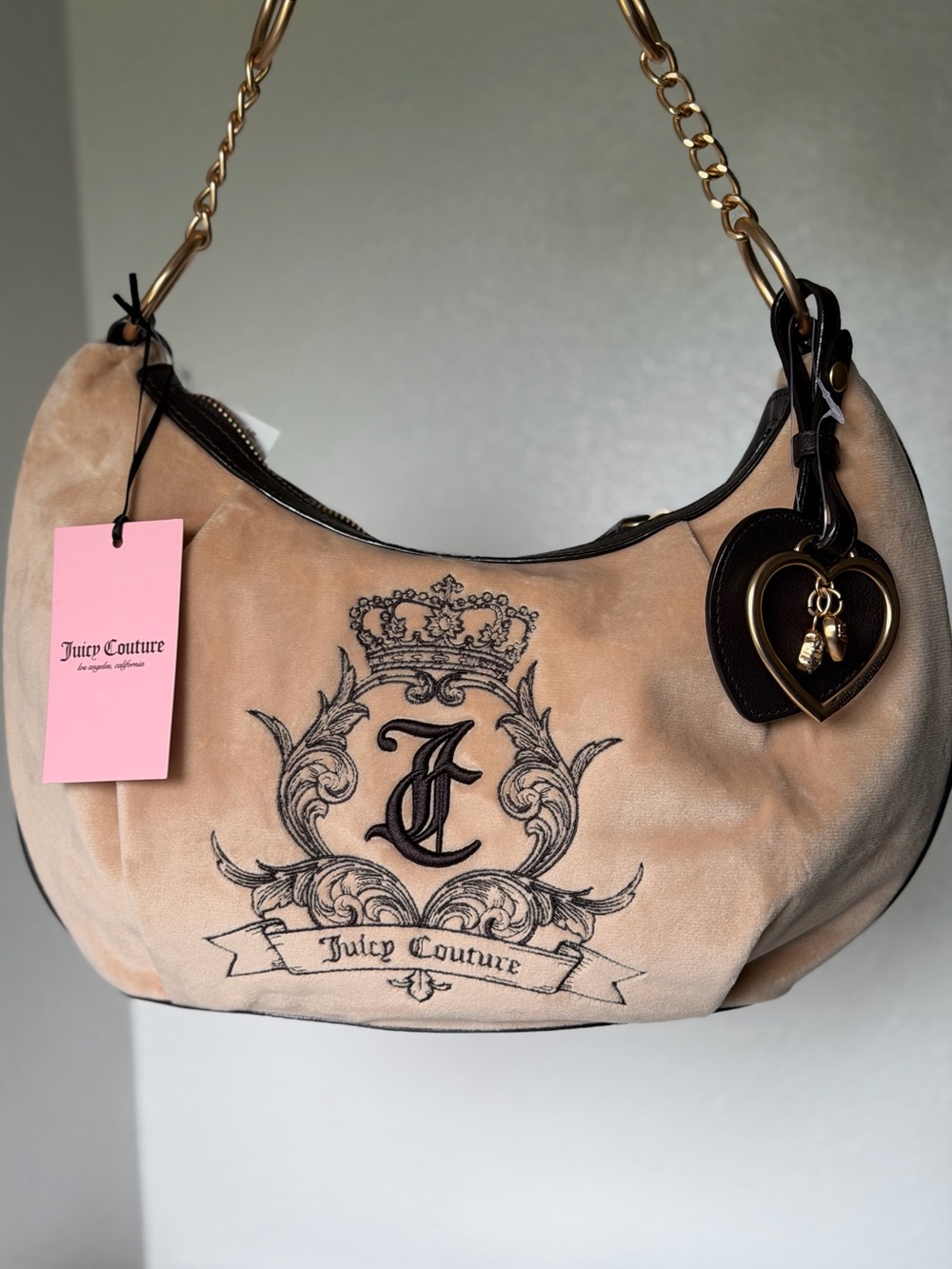Juicy Couture Need More Juicy Hobo Shoulder Bag Heart Charm tan Iconic Logo Y2K